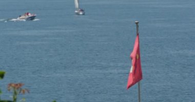 4k, Brienzersee, İsviçre - yerli malzeme, bayrak cam çıkıp da kademeli ve stabil sürüm için seyretmek