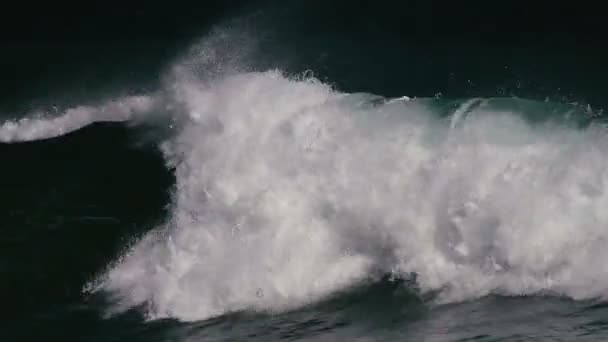 1080p, obrovské vlny na hawaii