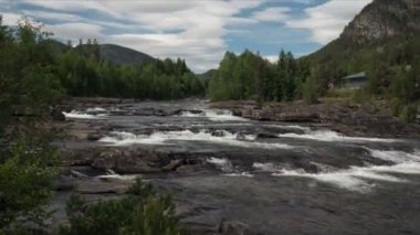 Manzara Fullhd Timelapse, doğa, fiyortlar, nehirler ve Norveç dağları. Portföyümdeki bu klibin sürümünü de izleyin.