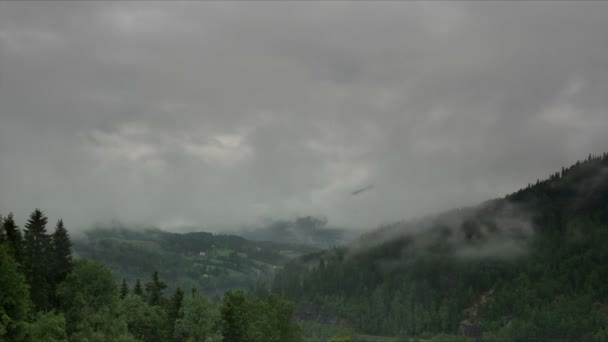 FullHD Timelapse du paysage, de la nature, des fjords, des rivières et des montagnes de Norvège. Regardez aussi la version de ce clip dans mon portfolio . — Video