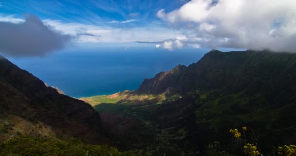 4k Canyon Ansicht Zeitraffer des waimea Canyon, kauai, hawaii — Stockvideo