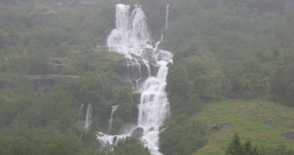 4K, Norway, Waterfall In Rain — Stock Video