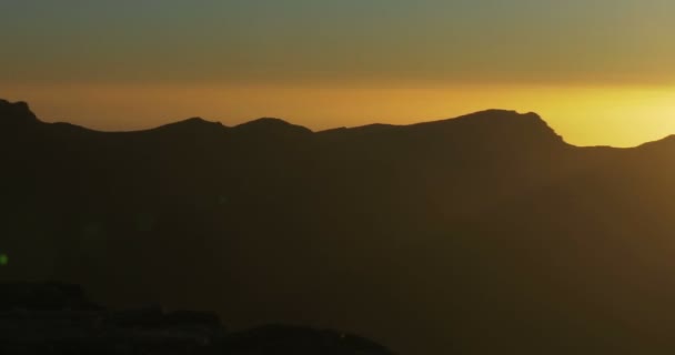 4K, Восход Солнца в Roque De Las Muchachos, Пальма — стоковое видео