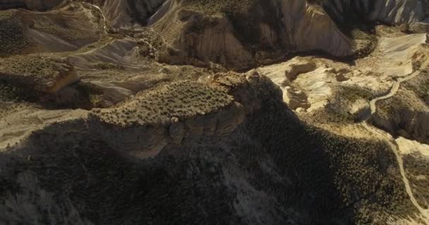 4k Flygfoto i öknen, Sierra Alhamila, Spanien — Stockvideo