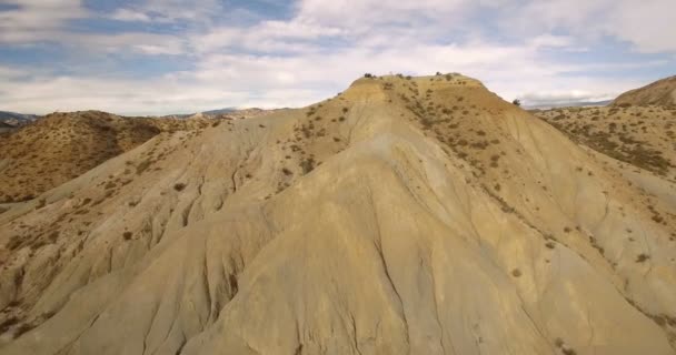 Vista aérea 4k en el desierto, Sierra Alhamila, España — Vídeo de stock