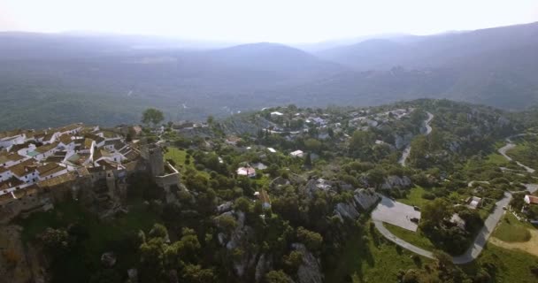 4K Aerial, Volo lungo il bellissimo Castillo de Castellar, Andalusia, Spagna — Video Stock