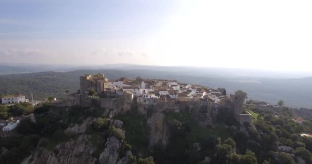 4k Antenne, Flug entlang des wunderschönen Castillo de Castellar, Andalusien, Spanien — Stockvideo