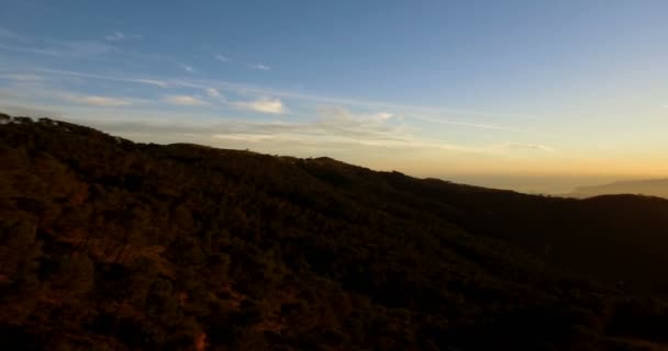 4k antenna, repülő naplementébe, Andalúzia, Spanyolország — Stock videók