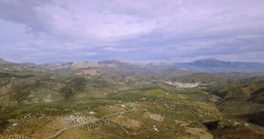 4k anteni, uçuş Colmenar, Endülüs, İspanya alanları üzerinde