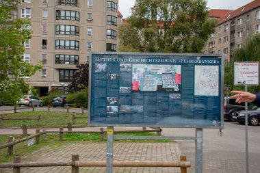 HITlers eski sığınak modern park yeri MItte Berlin