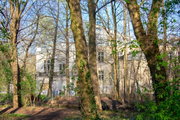 Archenhold Sternwarte Gözlemevi Friedrichschain Berlin Deki Treptower Parkı — Stok fotoğraf