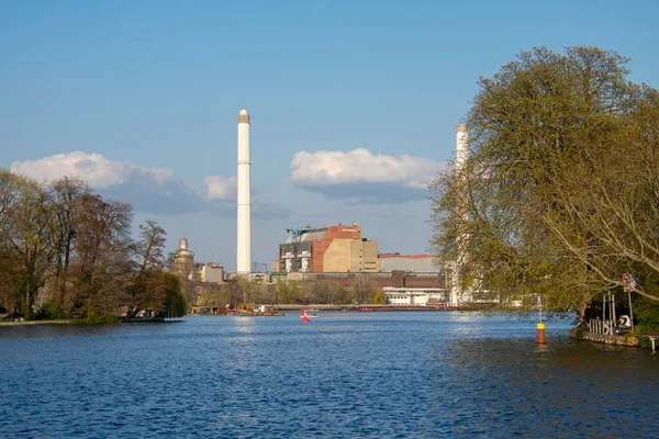 Spree River Landscape Στο Πάρκο Treptower Στο Friedrichsschain Berlin — Φωτογραφία Αρχείου