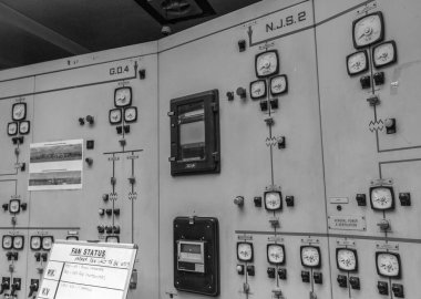 Queensway Mersey Tüneli binasının elektrik kontrol paneli, Liverpool, İngiltere