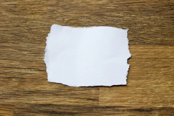 Yırtılmış kağıt