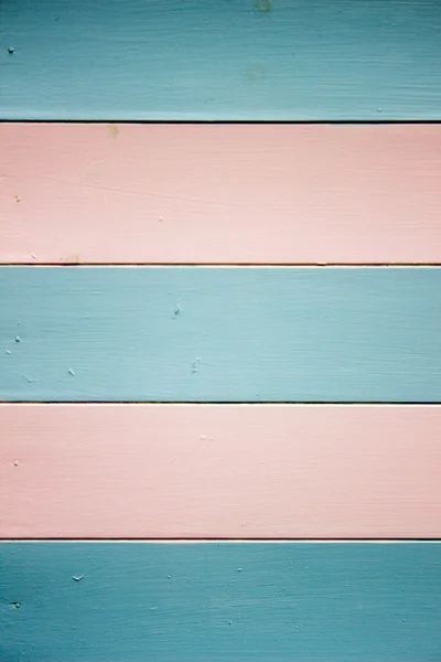 Çizgili ahşap plakalar