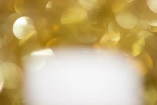 Beyaz altın sparkles aşağıda