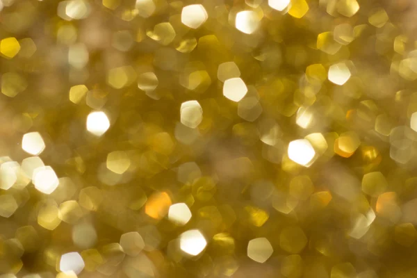 Bulanık altın ışıltı