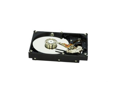 Beyaz arka planda bozuk sabit disk