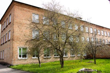 Kirovograd bölgesinde SSCB 'de inşa edilen ikinci ve üçüncü eğitim kurumu.