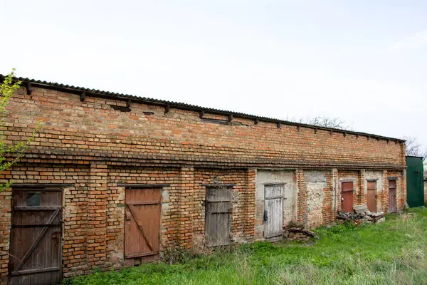 Oude Bakstenen Bijgebouwen Van Sovjet Unie Kirovograd Regio — Stockfoto