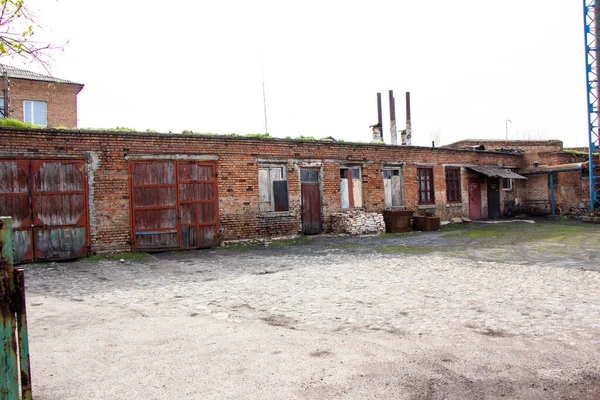 Tubería Ladrillo Casa Calderas Fue Construida Urss Región Kirovograd —  Fotos de Stock