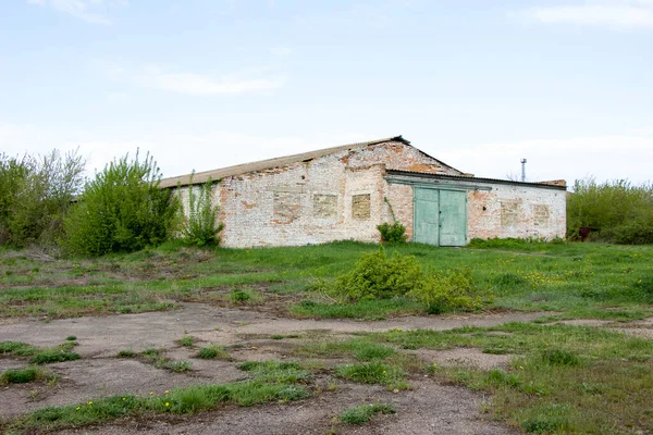 Vecchie Case Mattoni Abbandonato Complesso Zootecnico Costruito Dall Urss Ucraina — Foto Stock