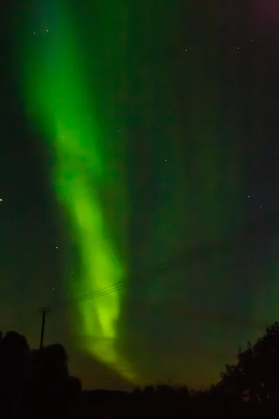 Aurora Boreal va derecho hacia arriba — Foto de Stock