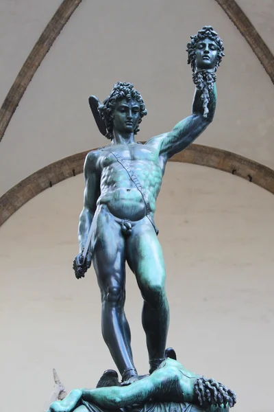 Perseo con il Capo di Medusa - Firenze — Foto Stock