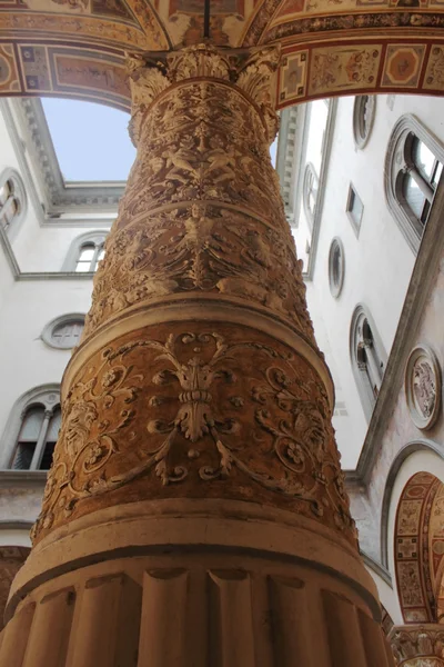 Renesanční sloup Palazzo Vecchio - Florencie — Stock fotografie