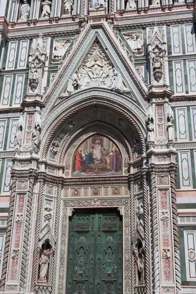 Hlavní dveře Santa Maria del Fiore - Florencie dóm — Stock fotografie