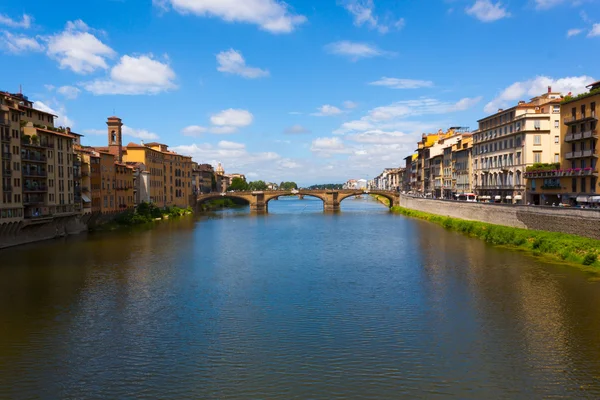 Río Arno - Florencia —  Fotos de Stock