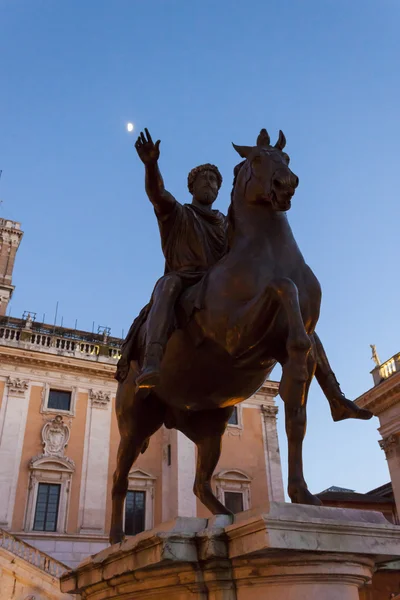 Statue équestre de Marc Aurèle - Rome — Photo