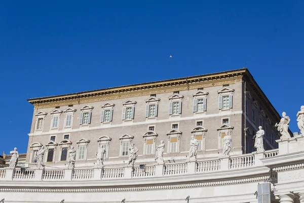 Palais apostolique Piazza San Pietro - Rome — Photo