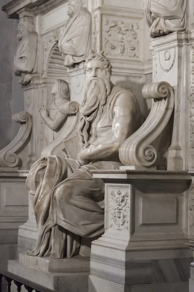 Michelangelo Moses graven av påven Julius Ii - Rom — Stockfoto