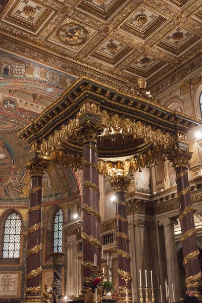 Baldacchin of Basilica di Santa Maria Maggiore Church - Rome — Stock Photo, Image