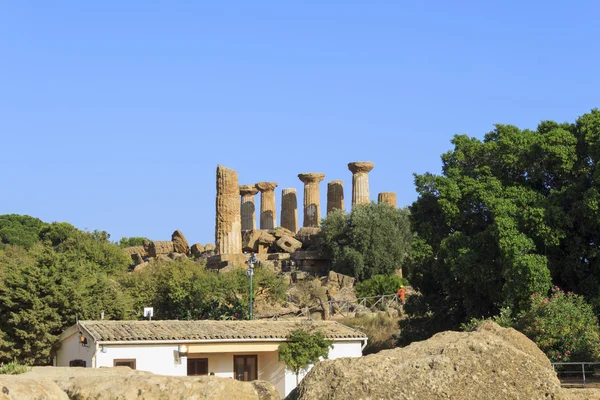 Řecký chrám Héraklés v Agrigento - Sicílie, Itálie — Stock fotografie