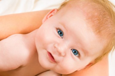 Çocuk. Güzel bir bebek yakın çekim portresi