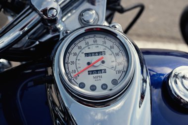 hız göstergesi motosiklet.