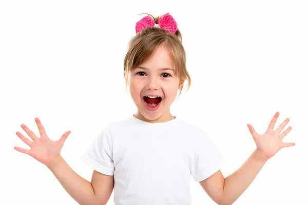 Retrato de una hermosa niña sonriente sobre un fondo blanco — Foto de Stock