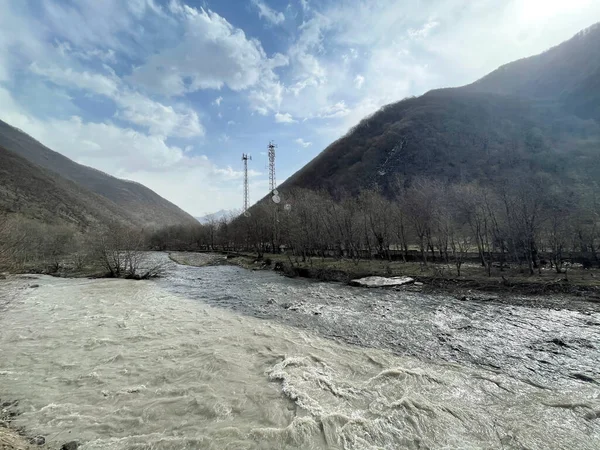 Συμβολή Των Ποταμών White Aragvi Και Black Aragvi Στη Γεωργία — Φωτογραφία Αρχείου