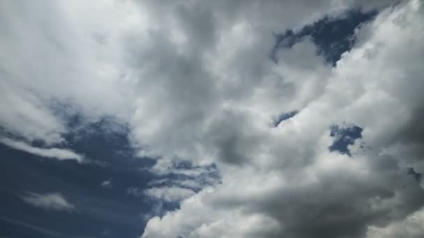 Time lapse clouds in 4k — Stock Video