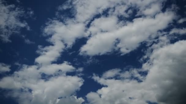 Blue sky with clouds 4k — Stock Video