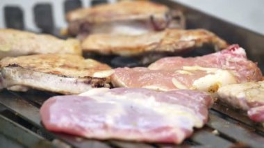 etin üzerine bir ızgara 4k