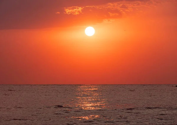 Big Sun Sea Sunrise Red Sky — Stock Photo, Image