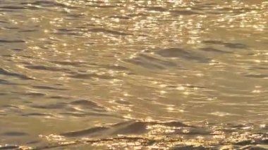 deniz dalgası ve yansıma yavaş çekim