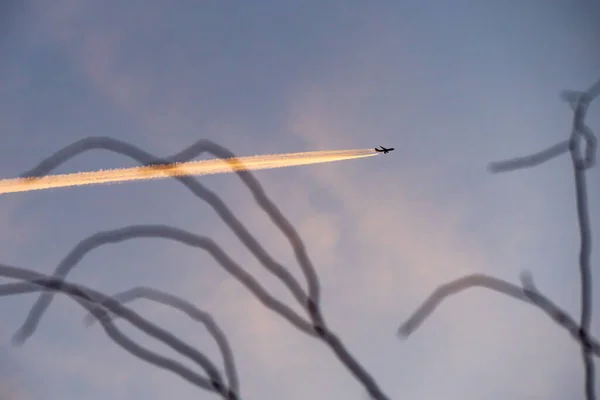 Jet Linii Samolotu Niebie — Zdjęcie stockowe
