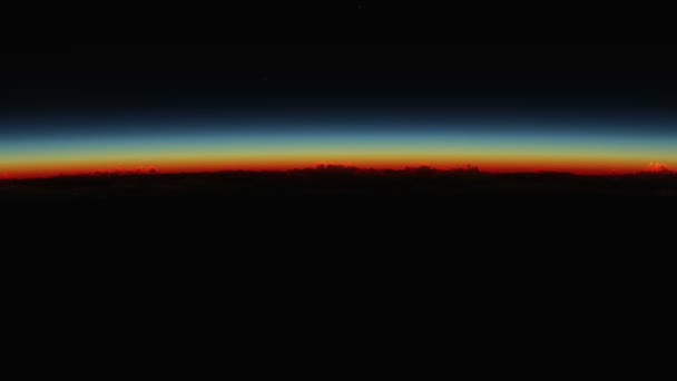 Ο ήλιος ανατέλλει πάνω από τον πλανήτη Γη — Αρχείο Βίντεο