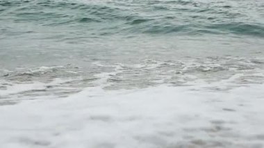 ağır çekimde Beach güzel dalgalar