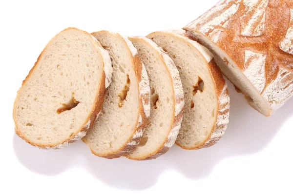 Boekweit brood segmenten close-up op witte achtergrond. — Stockfoto