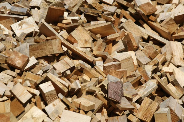 Кучи деревянных досок — стоковое фото